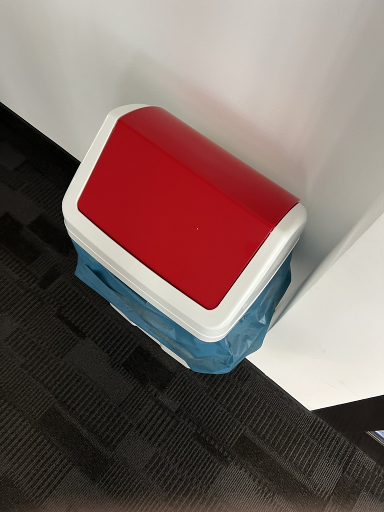 Bin, big 